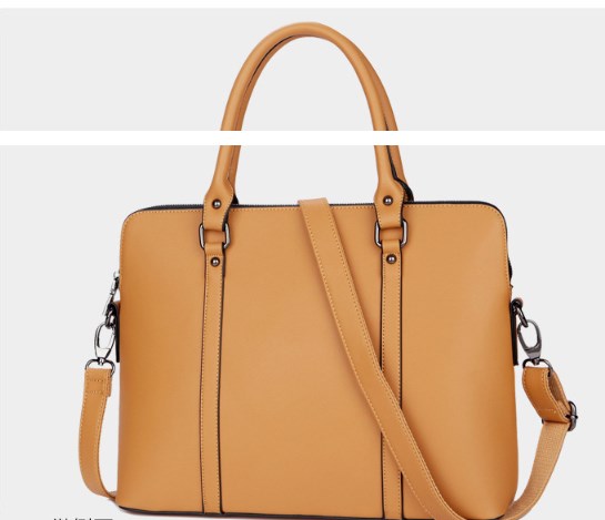 Large Capacity Document Notebook Bag - Lifestyle Shot