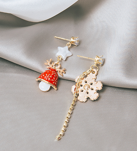 Vintage Christmas Earrings