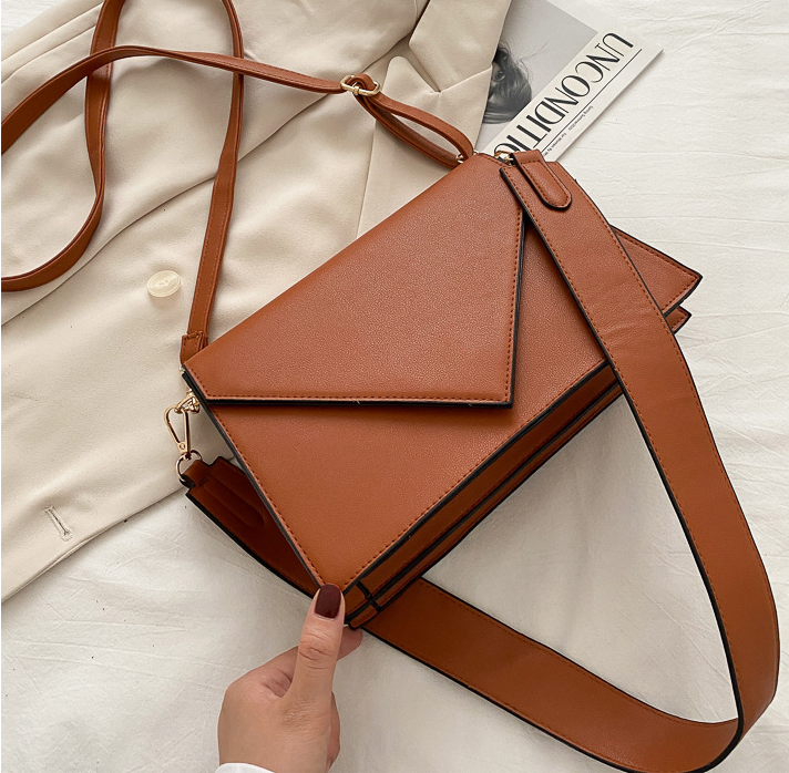 Stylish Chain Strap of the Bag