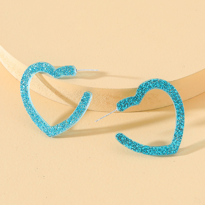 Stud Earrings Image 8