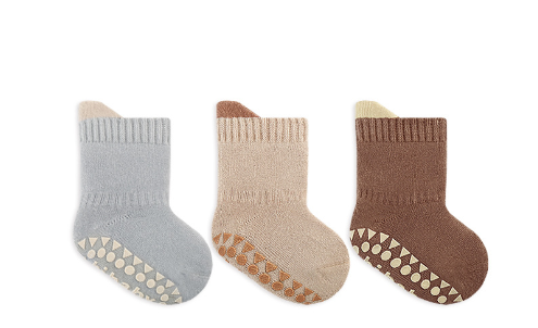 3 pairs of anti-slip socks