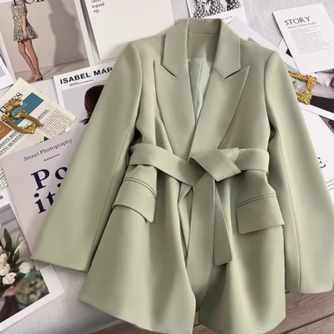 Fashionable Belt Blazer 3
