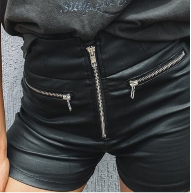 High-waisted PU leather pants image 10