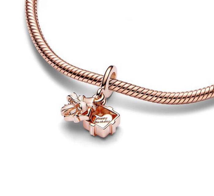 Gift Box Pendant Image 2