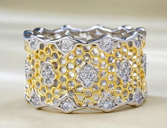 Vintage Diamond Wide Lace Ring Image 3