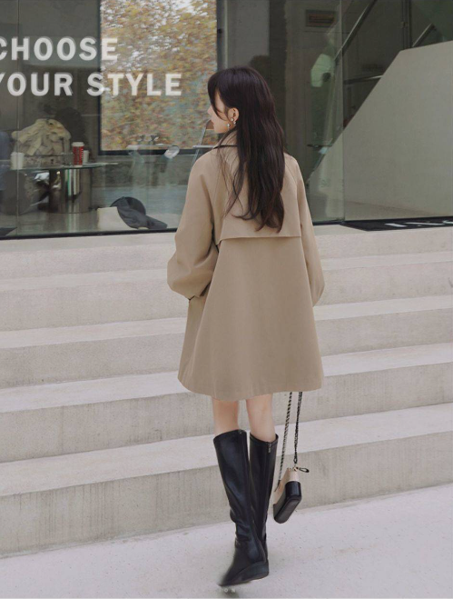Women's Khaki Lantern Sleeve Windbreaker Jacket Image 2