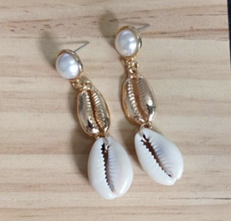 Bohemian Shell Earrings Image 2