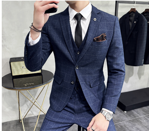 Men's Suit Image 2