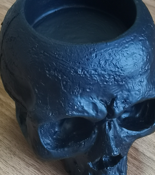 Antique Tears Skull Candlestick Black