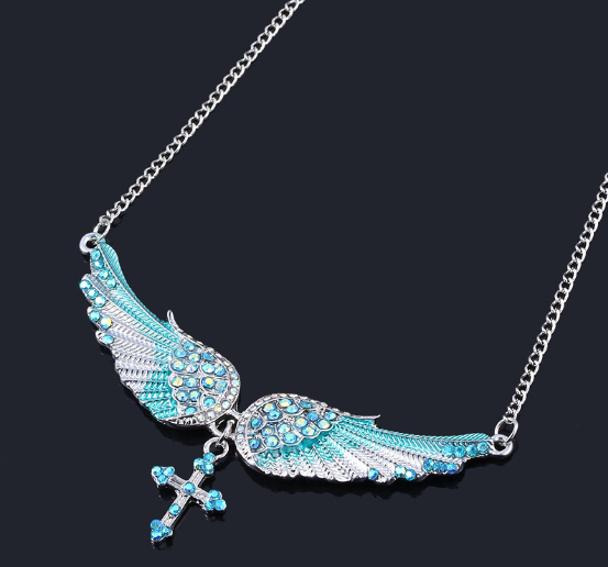 Angel Wings Pendant Image 3