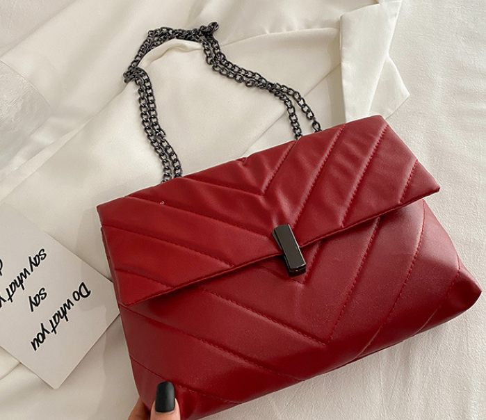 Women's Fashion Chain Crossbody Bag - Black