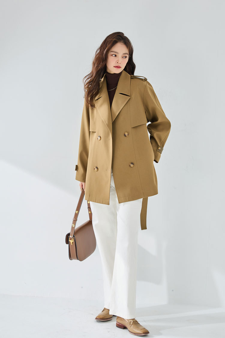 Elegant Short Trench Coat Image 2