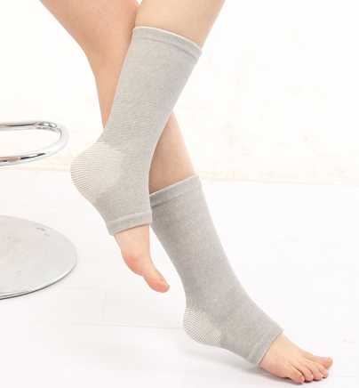 Warm Fitness Exercise Ankle Protection image