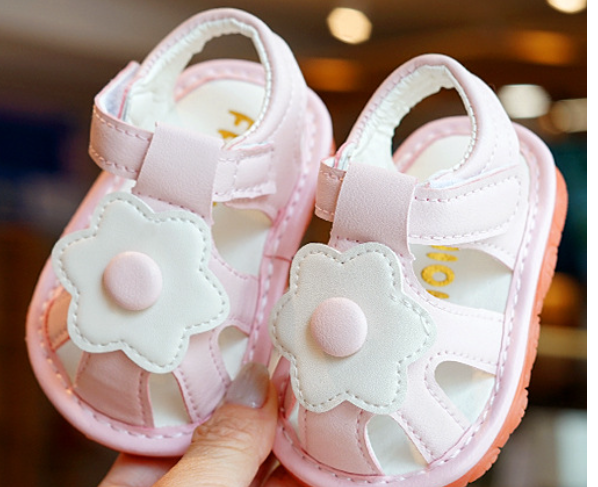 Baby Shoes Floral Design