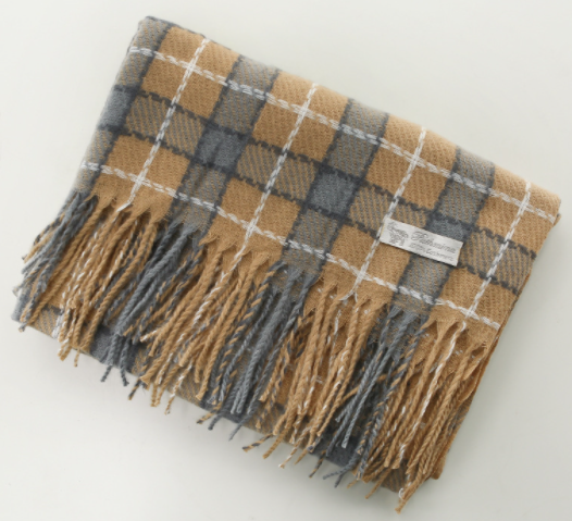 Color Variations of Scarf
