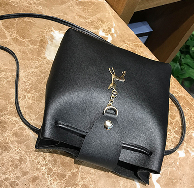 Bucket Bag Image 3