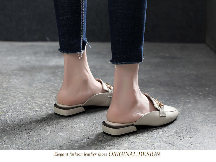Stylish Mule Sandals in Beige Plaid
