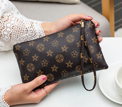 Crossbody Bag Accessory Image 6