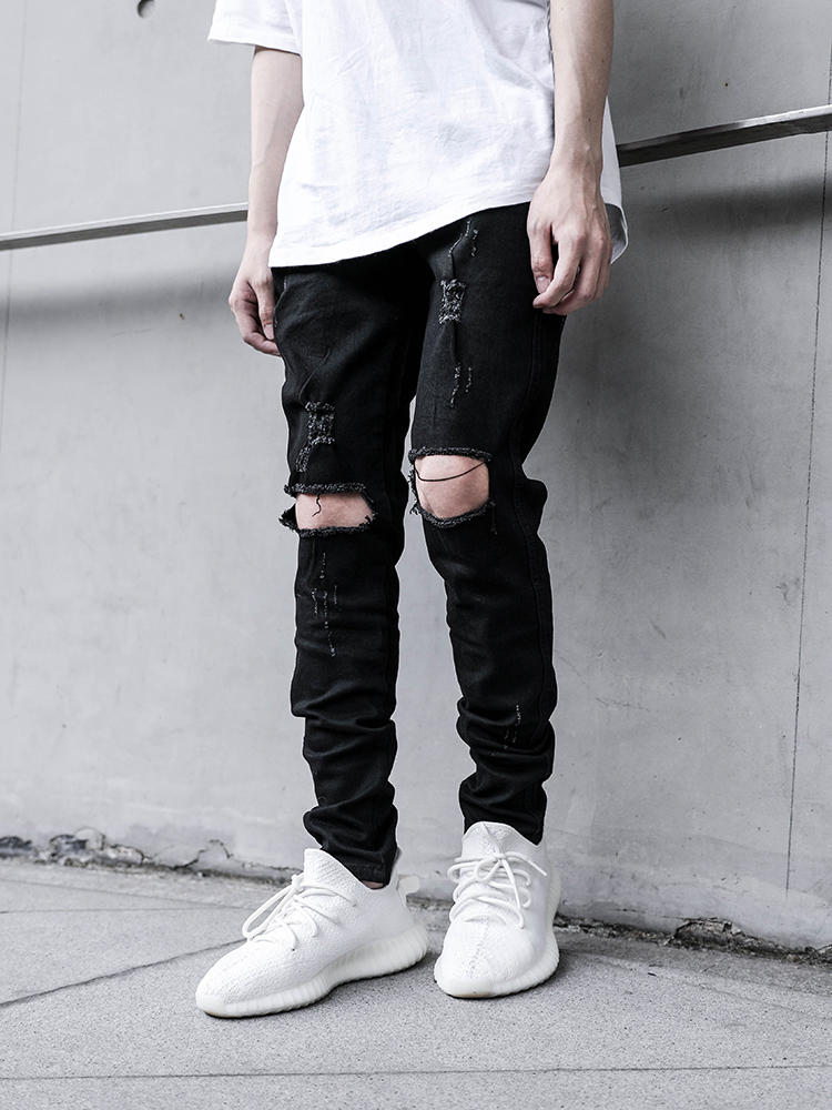 Knee Ripped Design
