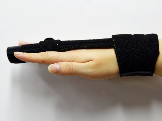 Finger Fixation Splint Image 4