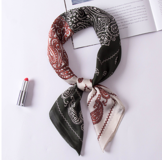 Big Cashew Green Scarf