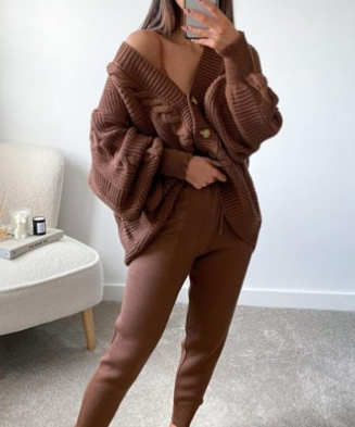 Matilda Wool Set Image 2
