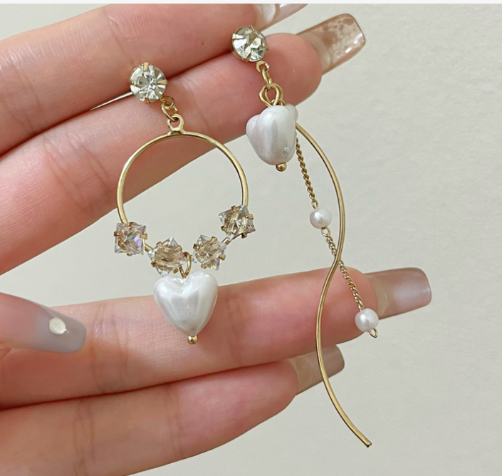 Earrings Image 3