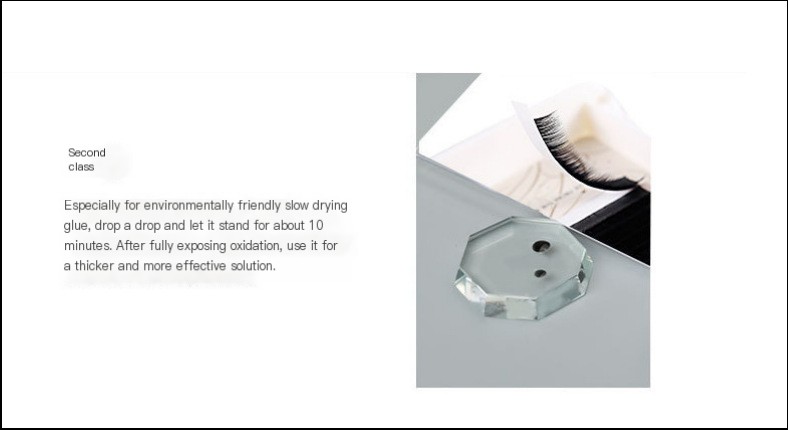 Eyelash Glue Image 4