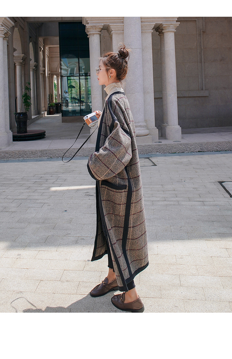 Tweed Coat Image 6
