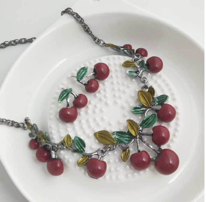 Fashionable Accessories