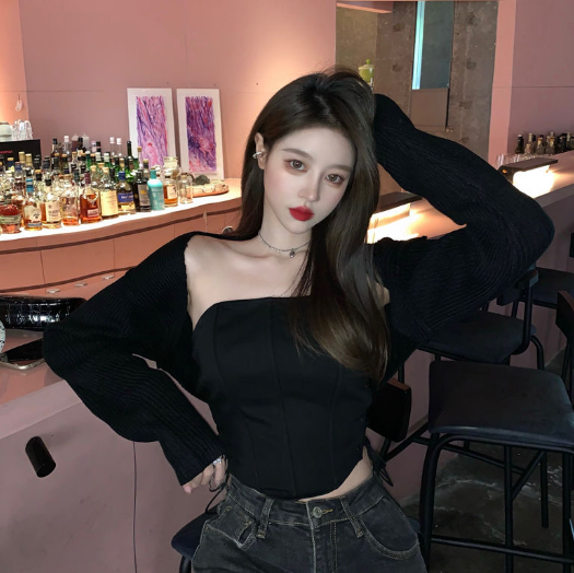 Cropped Strapless Top Image 1