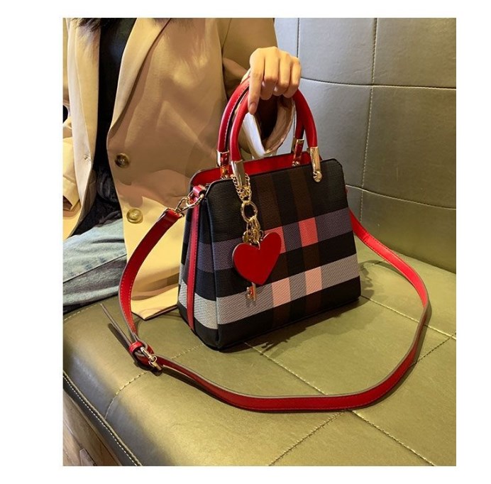 Checkered Bag in Use