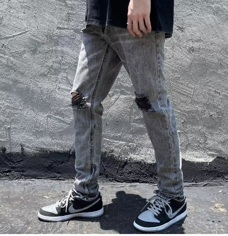 Distressed Jeans 1