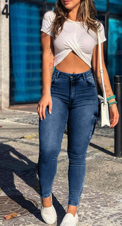 Trendy Zipper Detail