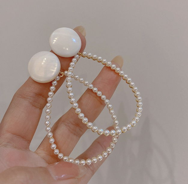 Water Drop Pearl Earrings