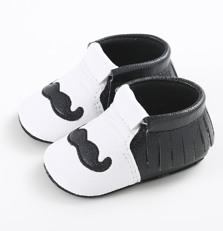 Baby shoes image 2