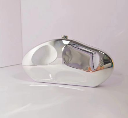 Rafaela Clutch Image 2