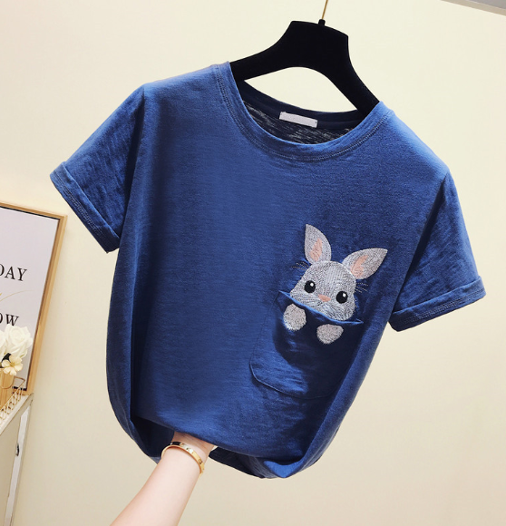 Different Color Options for the T-shirt