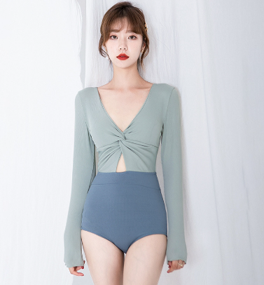 Yoga Top Image 2
