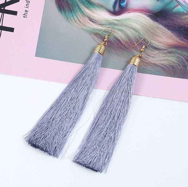 Fashionable Tassel Earrings