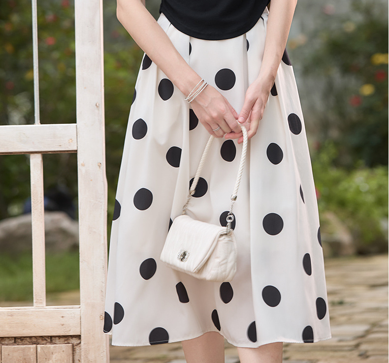 High Waist Anti-exposure Pleated Midi Skirt 4