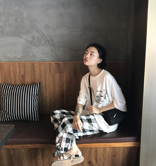 Two-piece printed plaid cropped trousers