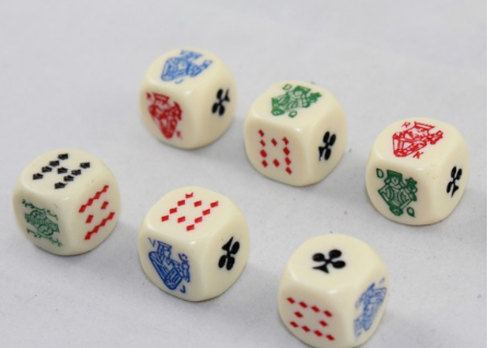 16mm Poker Flower Carved Dice