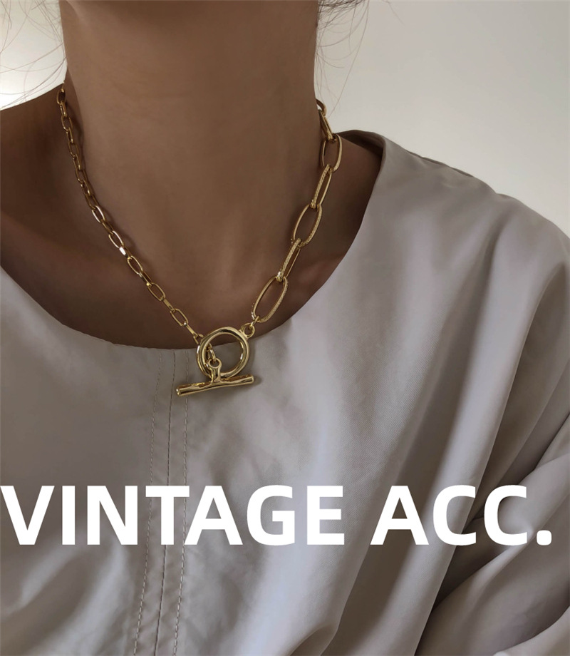 Bold Neck Accessory