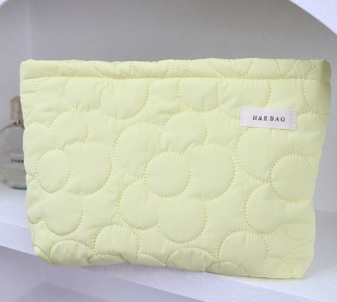 Makeup Bag Image 1