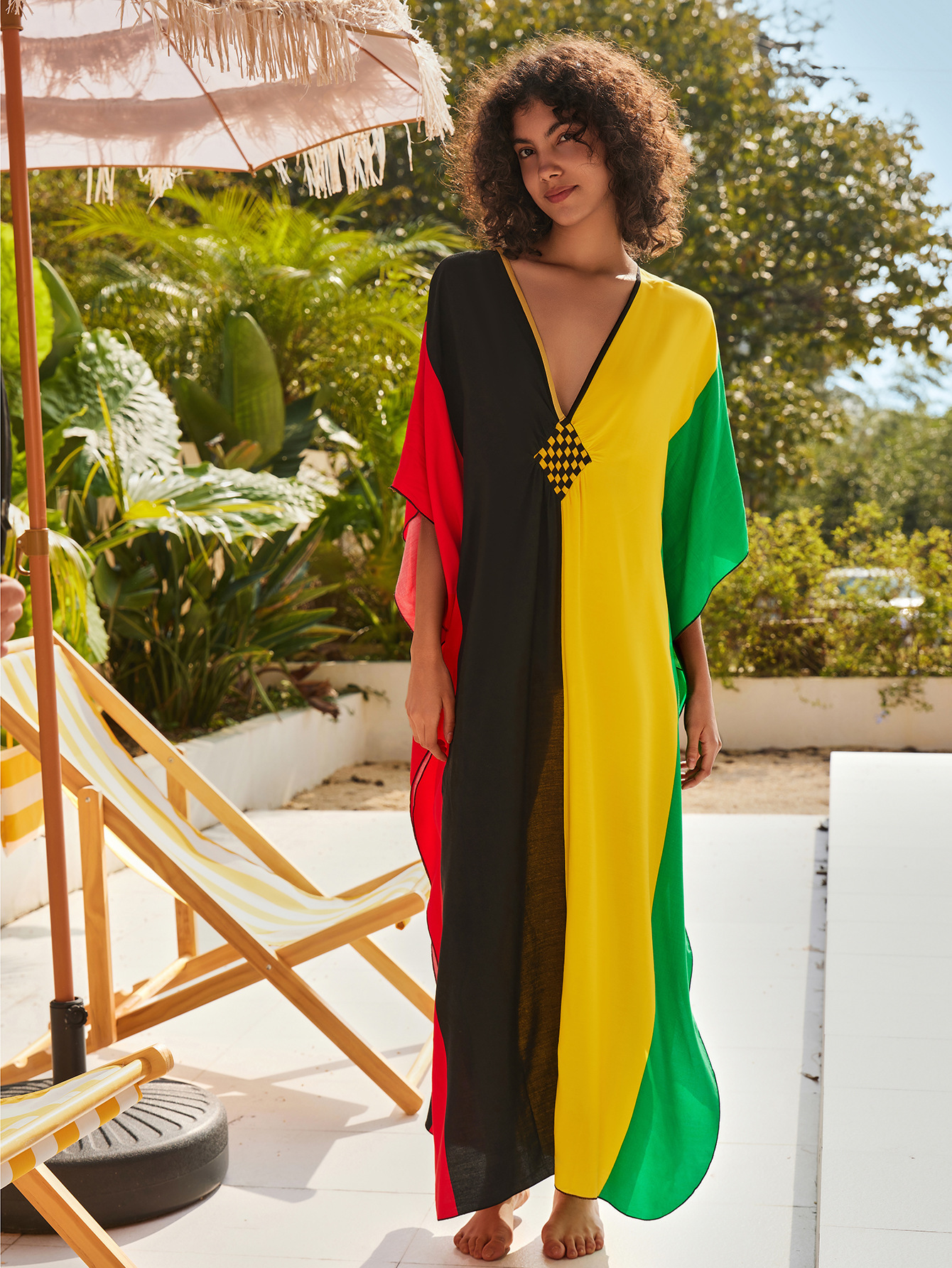 Color-Blocked Dress Image 8