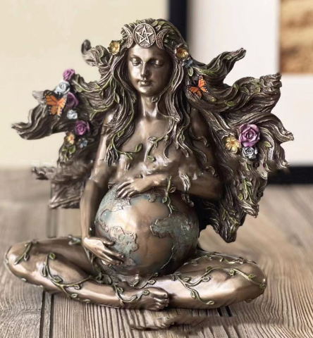Mother Gaia Statue Resin Crafts Ornaments image