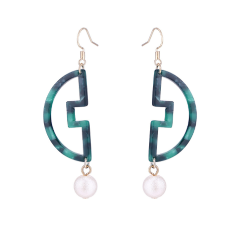 Exotic Pearl Drop Earrings 3