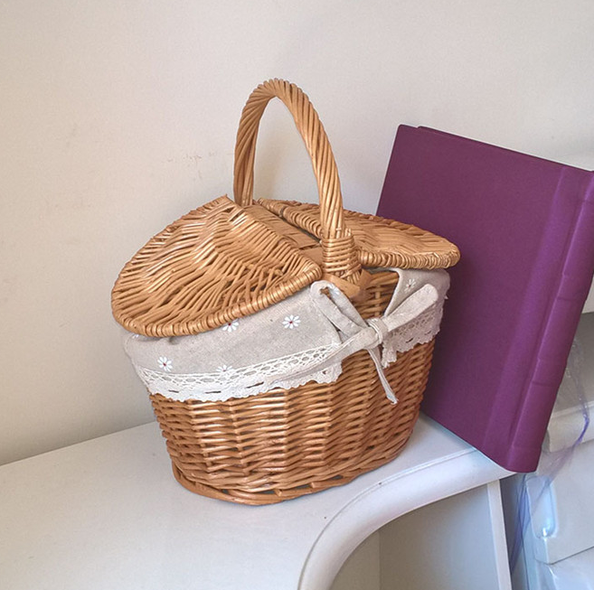 Picnic Basket Image 2