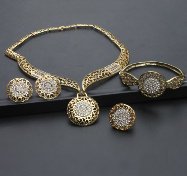 Four-piece necklace set
